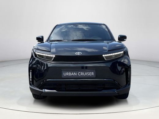 Toyota Urban Cruiser Dynamic 61 kWh | &euro; 2.500 extra inruilwaarde | ActivLease financial lease