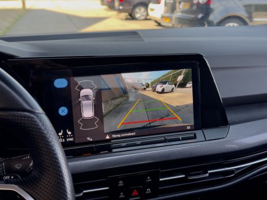 Volkswagen Golf 1.4 eHybride GTE PANODAK LEDER NAVI CAMERA DIGI-DASH APPLE-CARPLAY ActivLease financial lease