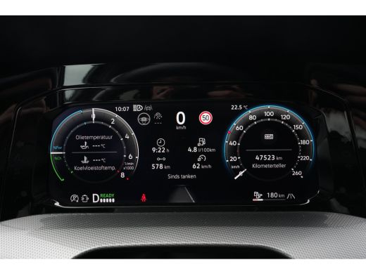 Volkswagen Golf 1.5 eHybrid 50 Edition 204PK | Camera | Ergostoel | Apple Carplay | ActivLease financial lease