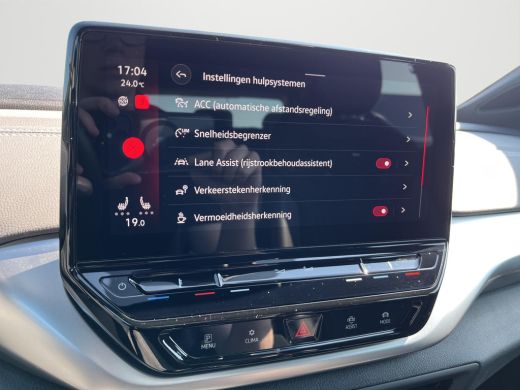 Volkswagen ID.4 Pro 77 kWh | Trekhaak | A.Camera  | Warmtepomp | SOH 95% | ActivLease financial lease