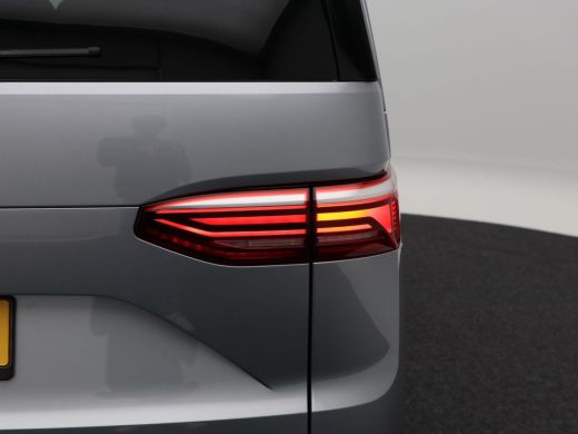 Volkswagen Multivan 1.4 eHybrid L2H1 Style 7-Persoons | Panorama dak | Stoelverwarming | Adaptive Cruise | Trekhaak |... ActivLease financial lease