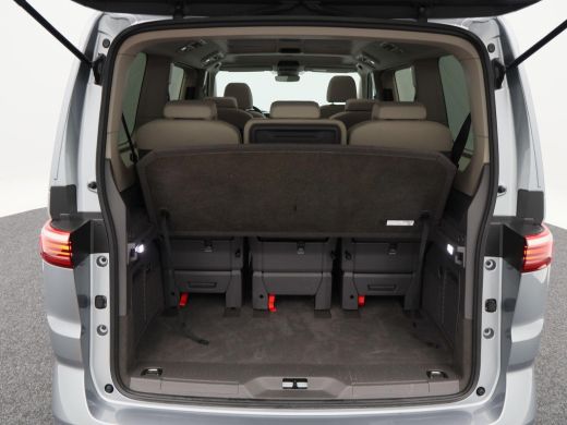 Volkswagen Multivan 1.4 eHybrid L2H1 Style 7-Persoons | Panorama dak | Stoelverwarming | Adaptive Cruise | Trekhaak |... ActivLease financial lease