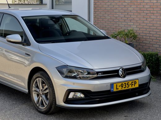 Volkswagen Polo 1.0 TSI AUT7 R-LINE HIGHLINE NAVI DIGI-DASH APPLE-CARPLAY LED LMV PDC ActivLease financial lease