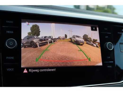 Volkswagen Polo 1.0 TSI R-Line Edition 95PK AUTOMAAT | Airco | App-Connect draadloze smartphone integratie | Crui... ActivLease financial lease