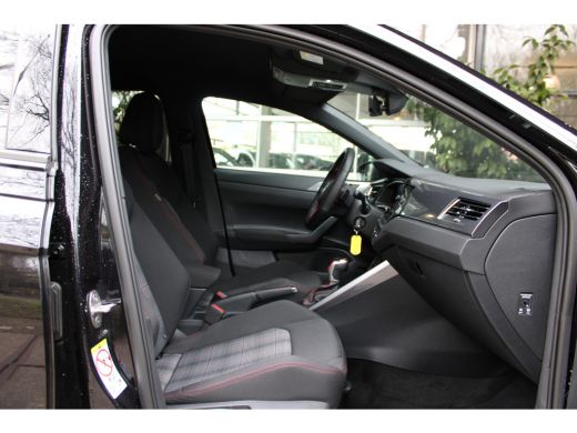 Volkswagen Polo 2.0 TSI GTI TSI 210PK DSG GTI-SPORT IQ-LIGHT/PDC/CARPLAY ActivLease financial lease
