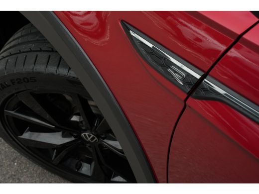 Volkswagen Taigo 1.0 TSI R-Line Business | Camera | Carplay | IQ.Light | Adaptive Cruise ActivLease financial lease