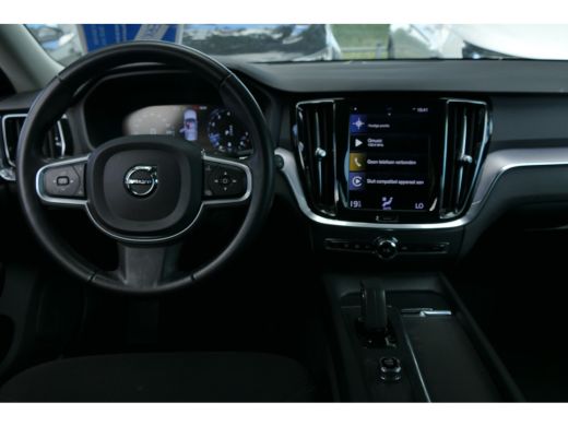 Volvo  V60 2.0 B3 MOMENTUM ADVANTAGE / CAMERA / LED / 17"LMV / NAVI / CLIMA / PDC / BLUETOOTH / CRUISECONTRO... ActivLease financial lease