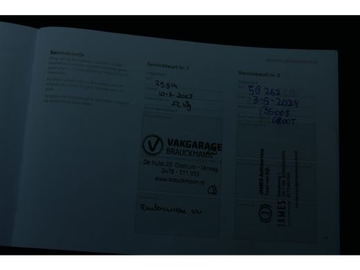 Volvo  V60 2.0 B3 MOMENTUM ADVANTAGE / CAMERA / LED / 17"LMV / NAVI / CLIMA / PDC / BLUETOOTH / CRUISECONTRO... ActivLease financial lease