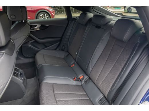 Audi A5 Sportback 40 TFSI S edition Competition | S Line | Digitaal dashboard | Matrix LED | 19'' | Keyle... ActivLease financial lease