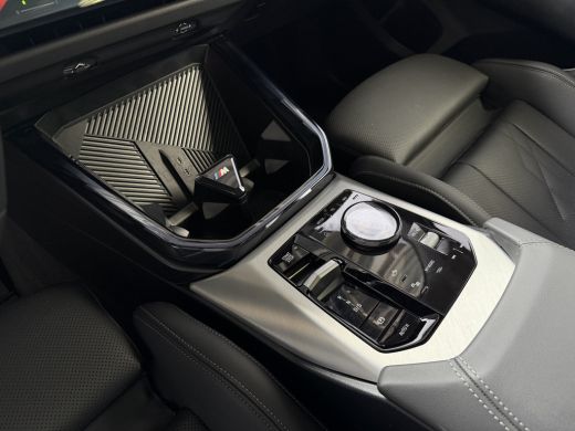 BMW X3 30e 300PK XDRIVE M SPORT / PANO SCHUIFDAK / HARMAN KARDON / 360.CAM / INNOVATION / ActivLease financial lease