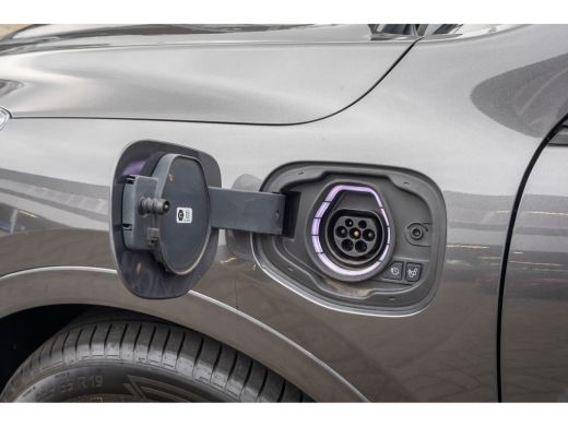 Ford Kuga 2.5 PHEV ST-Line | Trekhaak Wegklapbaar | Winterpack | 19'' | Apple Carplay/Android Auto | Cruise... ActivLease financial lease