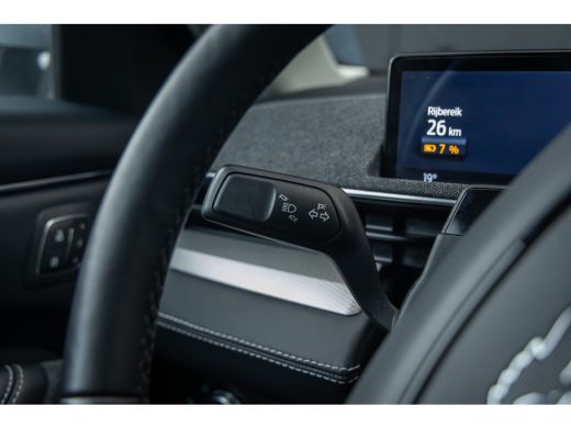 Ford Mustang Mach-E Mach-E RWD 75 kWh | 100% dealer o.h. | SOH 95% | Panoramadak | BTW auto | Leder | Elec. achterkle... ActivLease financial lease
