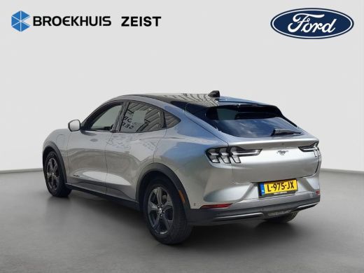 Ford Mustang Mach-E Mach-E RWD 75 kWh | 100% dealer o.h. | SOH 95% | Panoramadak | BTW auto | Leder | Elec. achterkle... ActivLease financial lease
