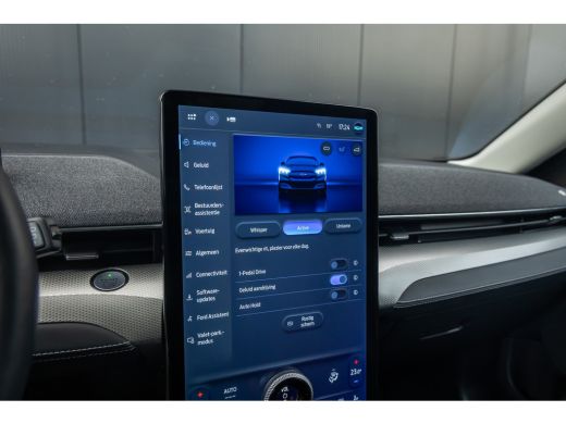 Ford Mustang Mach-E Mach-E RWD 75 kWh | 100% dealer o.h. | SOH 95% | Panoramadak | BTW auto | Leder | Elec. achterkle... ActivLease financial lease