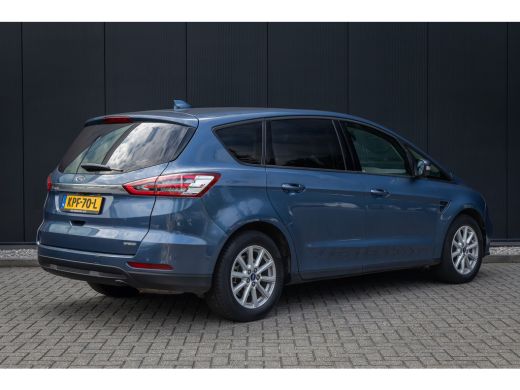 Ford S-Max Hybrid Titanium | Automaat | Camera | AGR-stoel | Privacy-glass | Winter-pack | Adaptieve cruise ... ActivLease financial lease