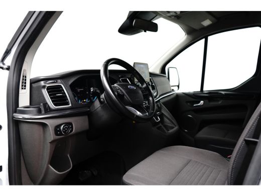 Ford Transit Custom Tourneo 320 L1 Tourneo Titanium | 8-persoons | Camera | Stoelverwarming | Cruise Control ActivLease financial lease