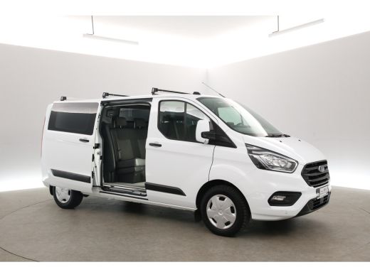 Ford Transit Custom 2.0 TDCI L2H1 | DC | 6 Zits | Aut. | Airco | Cruise | Camera | Trekhaak | Carplay | 2xSchuifdeur ActivLease financial lease
