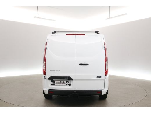 Ford Transit Custom 2.0 TDCI L2H1 | DC | 6 Zits | Aut. | Airco | Cruise | Camera | Trekhaak | Carplay | 2xSchuifdeur ActivLease financial lease