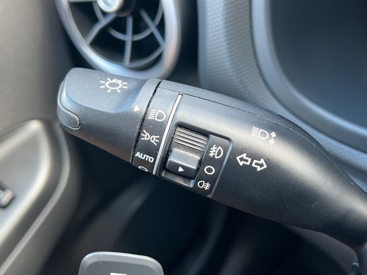 Hyundai Kona 1.6 GDI 141pk HEV Comfort | Camera | Climate controle | Cruise controle | Carplay | 16'' Velgen |... ActivLease financial lease