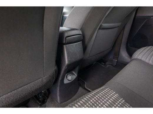 Kia Stonic 1.0 T-GDi MHEV DynamicPlusLine | Camera | Apple Carplay/Android Auto | Keyless entry/start | Navi... ActivLease financial lease