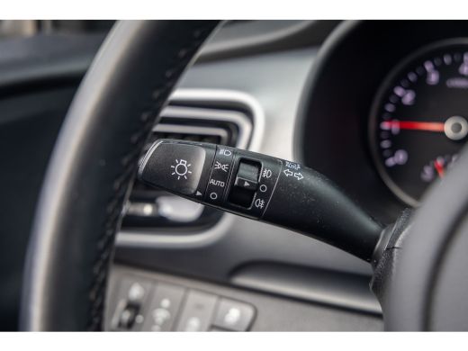 Kia Stonic 1.0 T-GDi MHEV DynamicPlusLine | Camera | Apple Carplay/Android Auto | Keyless entry/start | Navi... ActivLease financial lease