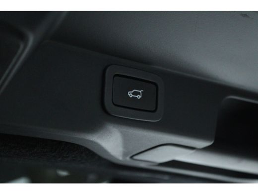 Land Rover Range Rover Sport 3.0 P400 MHEV HST | Cruise Control | Schuifdak | Alcantara Hemel | Stoelventilatie | Meridian | C... ActivLease financial lease