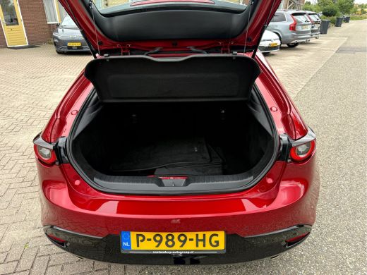 Mazda 3 2.0 e-SkyActiv-G M Hybrid Comfort Navi, Camera, App Connect ActivLease financial lease