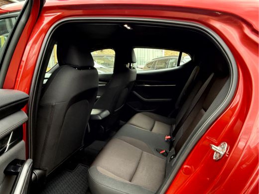 Mazda 3 2.0 e-SkyActiv-G M Hybrid Comfort Navi, Camera, App Connect ActivLease financial lease