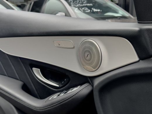 Mercedes-Benz GLC 300e AUT9 4MATIC AMG-STYLING PANODAK LEDER NAVI CAMERA DIGI-DASH LED LMV PDC ActivLease financial lease