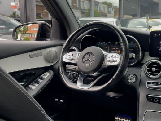 Mercedes-Benz GLC 300e AUT9 4MATIC AMG-STYLING PANODAK LEDER NAVI CAMERA DIGI-DASH LED LMV PDC ActivLease financial lease