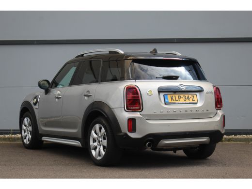 Mini Countryman 1.5 Cooper S E ALL4 Chili | Leder | Camera | Elek. Achterklep | Elek. Stoel | Stoelverw. | Climat... ActivLease financial lease
