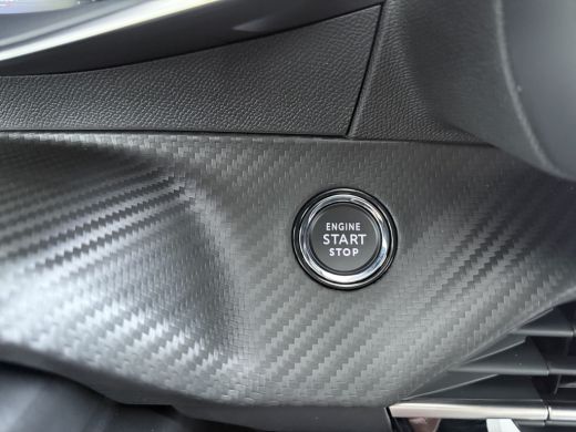 Peugeot 208 GT | Elektrische parkeerrem | Extra getinte achterste zijruiten en achterruit | Extra getinte ach... ActivLease financial lease