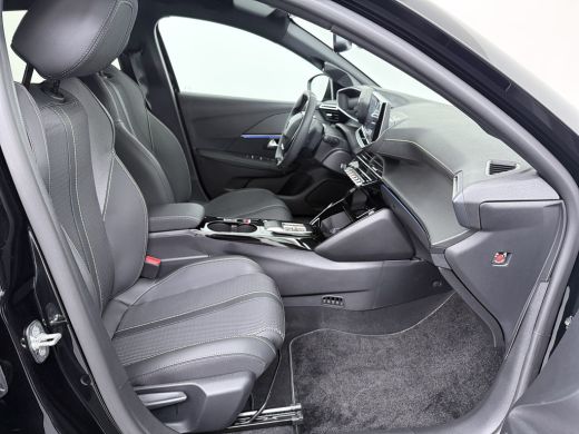 Peugeot 208 GT | Elektrische parkeerrem | Extra getinte achterste zijruiten en achterruit | Extra getinte ach... ActivLease financial lease