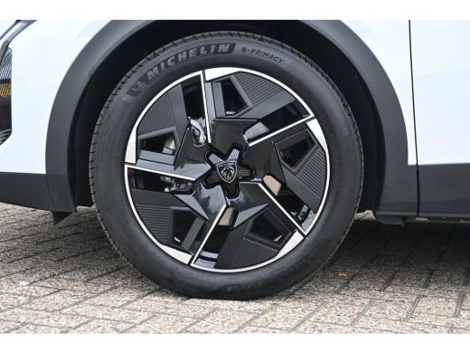 Peugeot 408 1.2 Hybrid 145 e-DCS6 GT | Adaptive Cruise | 360 Camera | Elektr. Achterklep | Sfeerverlichting |... ActivLease financial lease