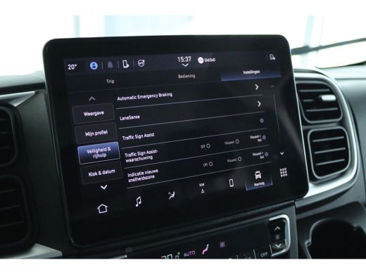 Peugeot Boxer 2.2 BlueHDi 140 S&S L3H2 3.5t | Cruise Control | Betimmering | Camera | Navi | LED | Carplay | Cl... ActivLease financial lease