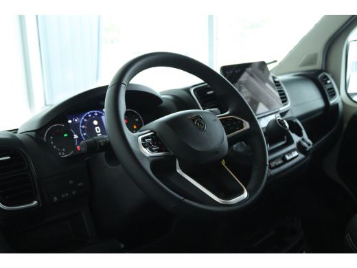 Peugeot Boxer 2.2 BlueHDi 140 S&S L3H2 3.5t | Cruise Control | Betimmering | Camera | Navi | LED | Carplay | Cl... ActivLease financial lease