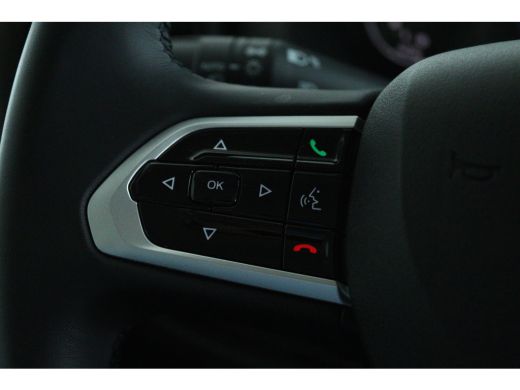 Peugeot Boxer 2.2 BlueHDi 140 S&S L3H2 3.5t | Cruise Control | Betimmering | Camera | Navi | LED | Carplay | Cl... ActivLease financial lease