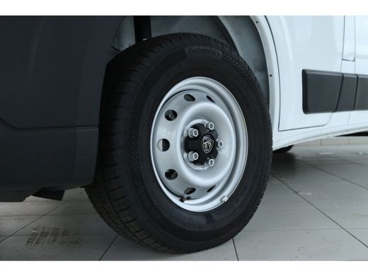 Peugeot Boxer 2.2 BlueHDi 140 S&S L3H2 3.5t | Cruise Control | Betimmering | Camera | Navi | LED | Carplay | Cl... ActivLease financial lease