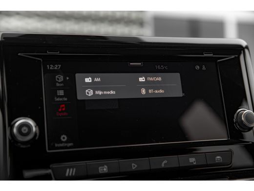 Seat Arona 1.0 EcoTSI 95pk Style | Airco | Cruise Control | Apple Carplay / Android Auto | 16" ActivLease financial lease
