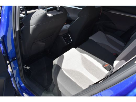 Skoda Enyaq iV 60 First Edition | ACC | Camera achter | Dode-hoek detectie | Elektrische stoelen met geheugen | ... ActivLease financial lease
