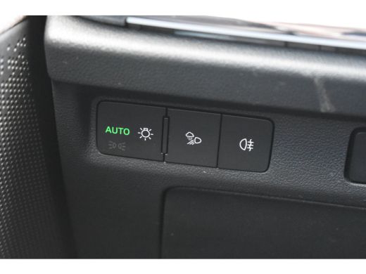 Skoda Enyaq iV 60 First Edition | ACC | Camera achter | Dode-hoek detectie | Elektrische stoelen met geheugen | ... ActivLease financial lease
