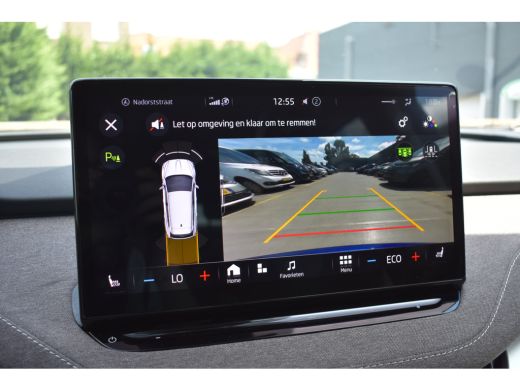 Skoda Enyaq iV 60 First Edition | ACC | Camera achter | Dode-hoek detectie | Elektrische stoelen met geheugen | ... ActivLease financial lease