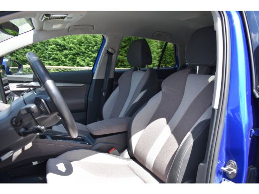 Skoda Enyaq iV 60 First Edition | ACC | Camera achter | Dode-hoek detectie | Elektrische stoelen met geheugen | ... ActivLease financial lease