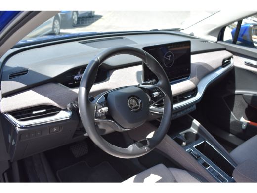 Skoda Enyaq iV 60 First Edition | ACC | Camera achter | Dode-hoek detectie | Elektrische stoelen met geheugen | ... ActivLease financial lease