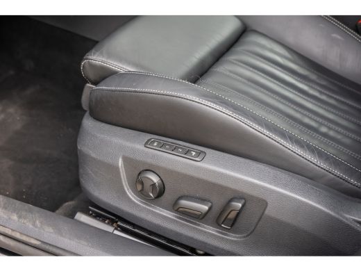 Skoda Superb Combi 1.4 TSI iV PHEV 218PK Laurin & Klement | Leder | Camera | Memory | Canton audio | Cruise ad... ActivLease financial lease