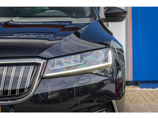 Skoda Superb Combi 1.4 TSI iV PHEV 218PK Laurin & Klement | Leder | Camera | Memory | Canton audio | Cruise ad... ActivLease financial lease