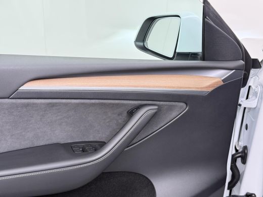 Tesla Model Y Long Range AWD 75 kWh SOH 95% |  TESLA FABRIEKSGARANTIE TOT 2027 | FABRIEKSGARANTIE OP ACCU & AAN... ActivLease financial lease