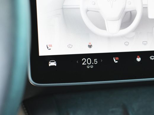 Tesla Model Y RWD 60 kWh | AMD Ryzen | Warmtepomp ActivLease financial lease