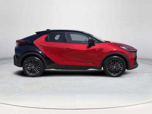 Toyota C-HR 220 Plug-in Hybride Premium ActivLease financial lease
