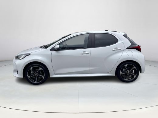 Toyota Yaris 1.5 Hybrid 130 Executive **STOELVERWARMING/ DODEHOEK DETECTIE/ PARKEERSENSOREN** ActivLease financial lease